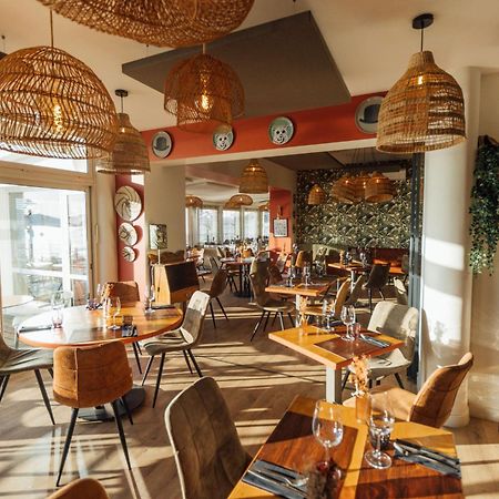 Beach Hotel - Le Grand Chalet Ронс-ле-Бен Экстерьер фото