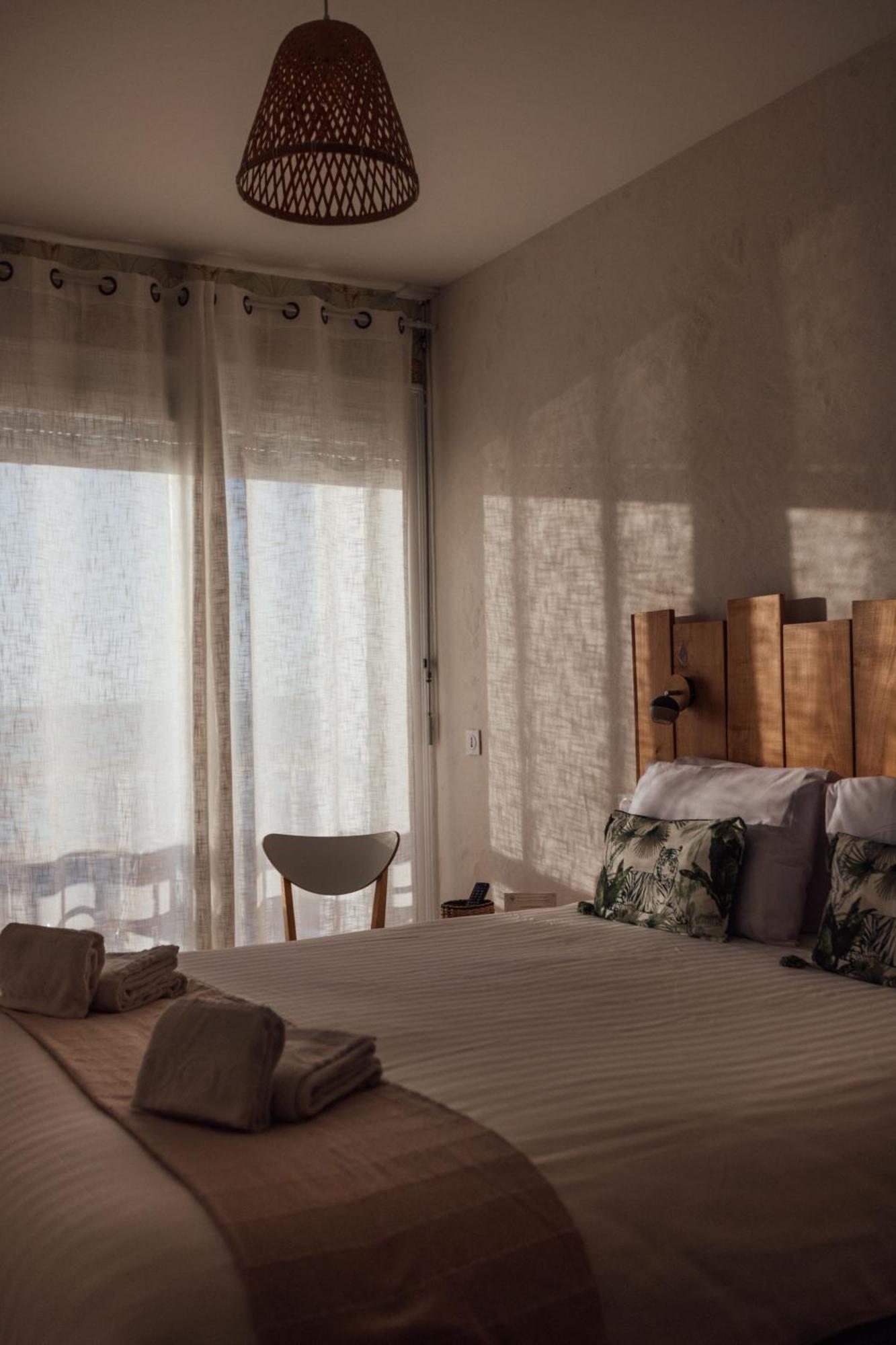 Beach Hotel - Le Grand Chalet Ронс-ле-Бен Экстерьер фото